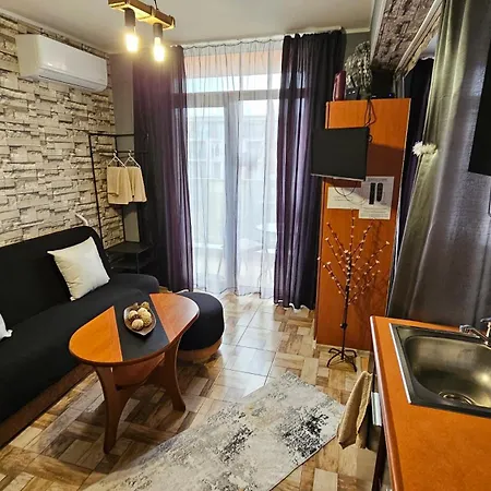 67 & 16 Rainbow Complex