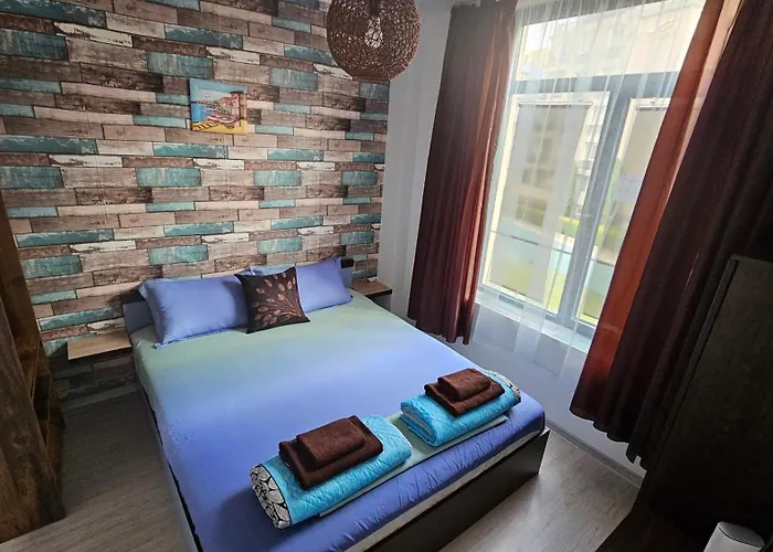 67 & 16 Rainbow Complex *