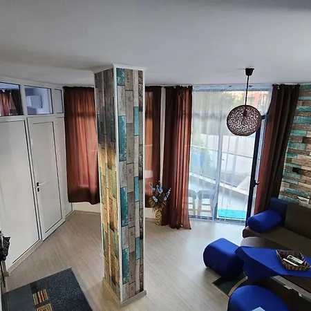 67 & 16 Rainbow Complex Апартаменты Солнечный берег