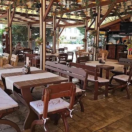 דירה 67 & 16 Rainbow Complex *