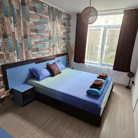 67 & 16 Rainbow Complex