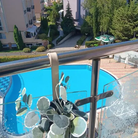 דירה 67 & 16 Rainbow Complex סאני ביץ'