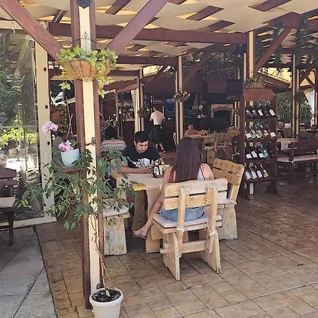 67 & 16 Rainbow Complex Appartement